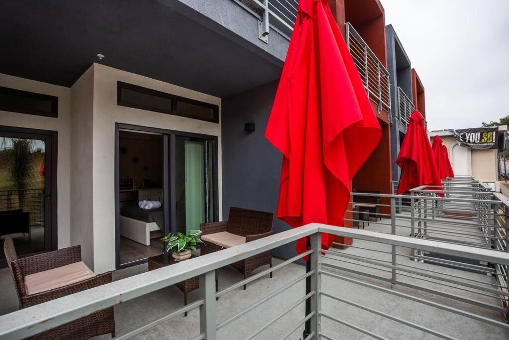 Studio With Large Balcony- San Diego Gateway Hotel Exterior photo